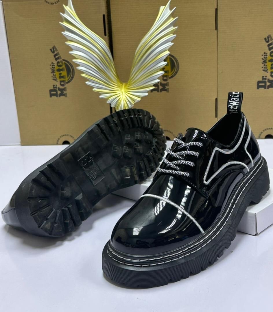 Chaussures Dr. Martens Vernies