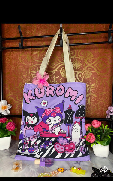 Sacs en toile Hello Kitty et Kuromi