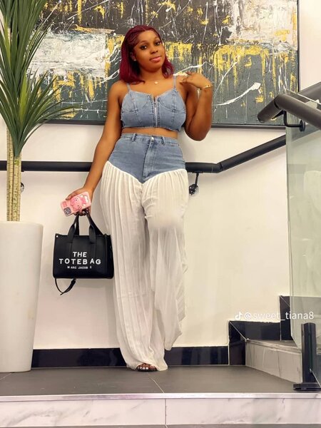 Top en jean avec pantalons fluides