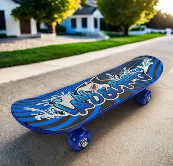 Skateboard enfant graffiti style