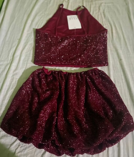 Ensemble pailleté bordeaux