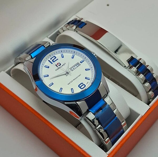 Montre élégante homme bleue