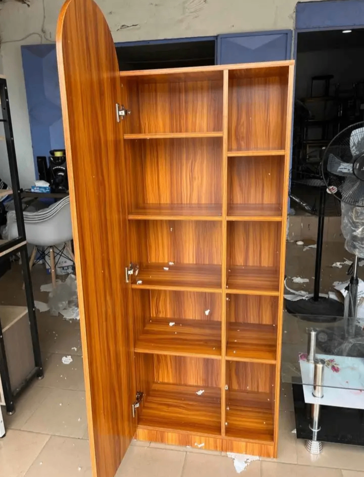 Étagère en bois design