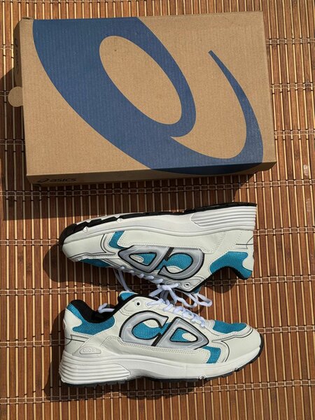 Baskets blanches rétro ASICS