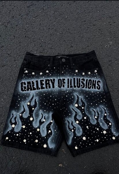 Shorts en jean noir avec strass