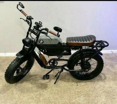 Mini moto électrique BMW