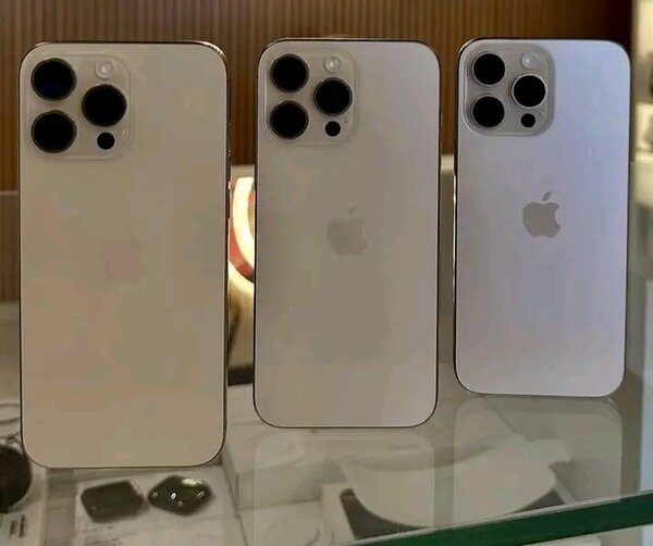 iPhone Pro 15 Reconditionné Blanc