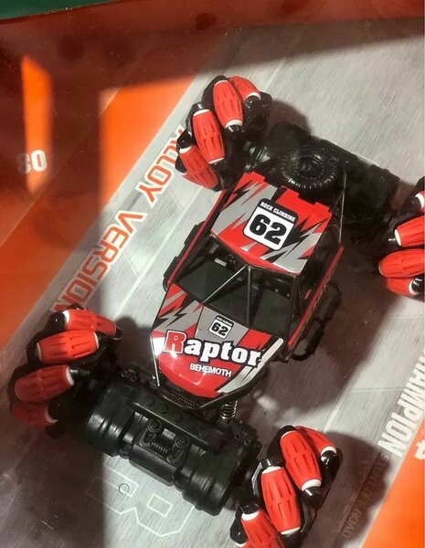 Voiture télécommandée Raptor