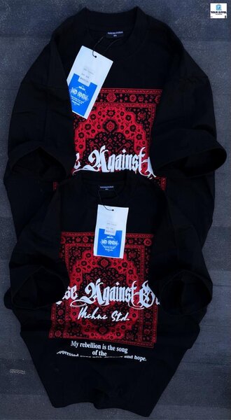 T-shirt Noir Graphique