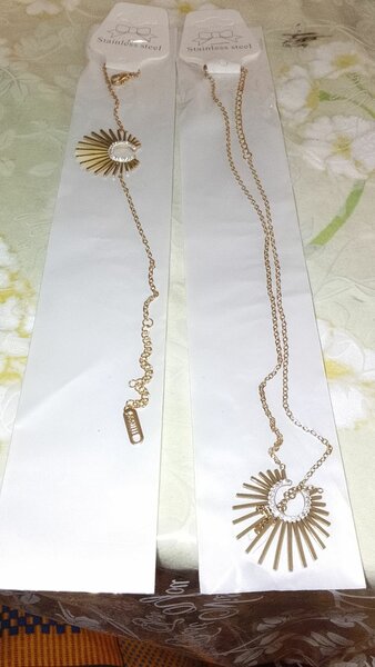 Chaînes en acier inoxydable élégantes