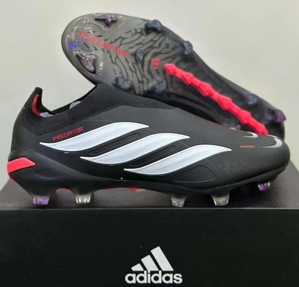 Chaussures de Football Adidas