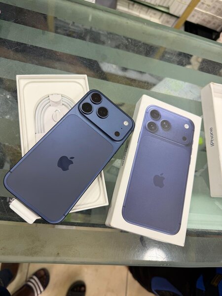 iPhone 14 Pro Bleu Nuit