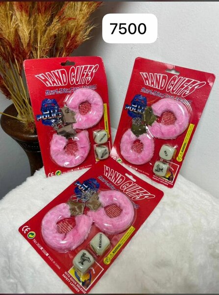 Menottes en Peluche Douces