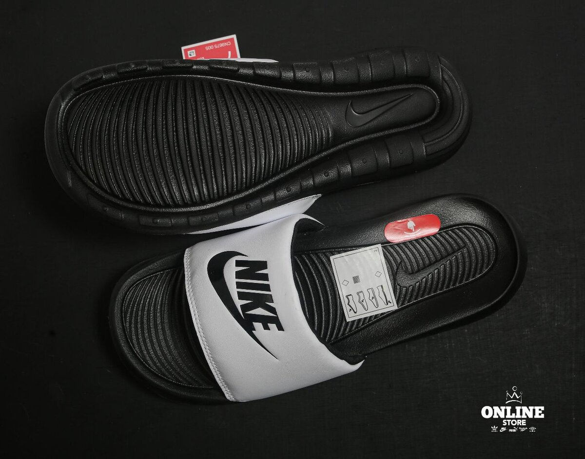 Sandales Nike pour homme