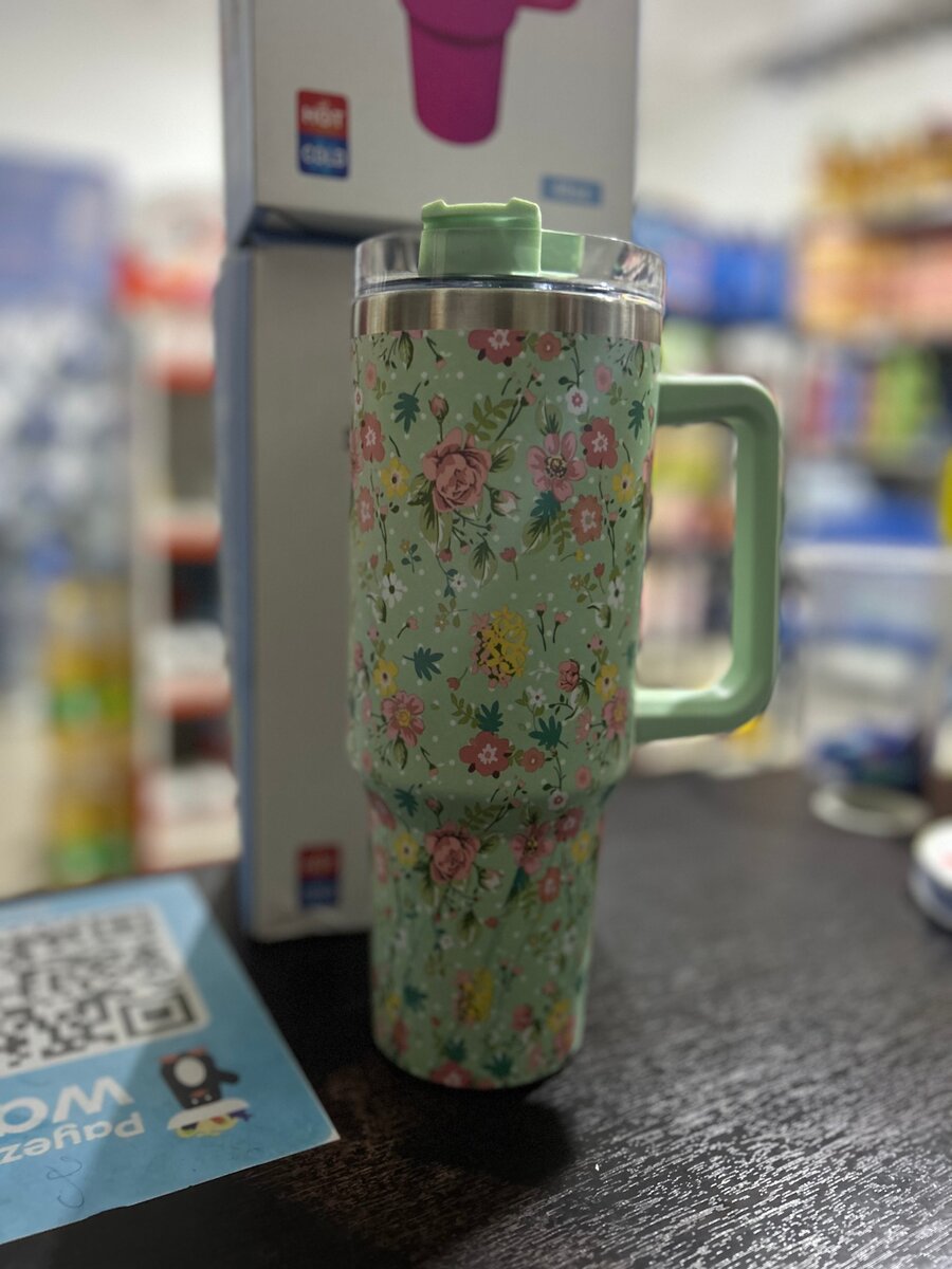 Mug isotherme à motifs