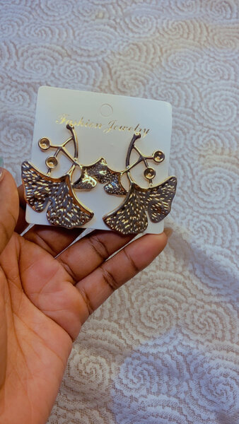 Boucles d'oreilles en métal doré