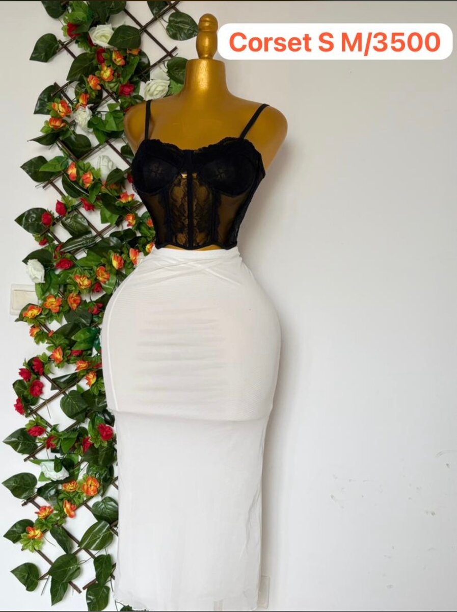 Corset élégant en dentelle