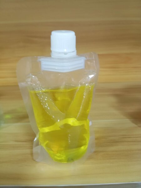 Pochettes de liquide réutilisables