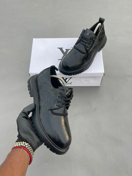 Chaussures de Ville Noires