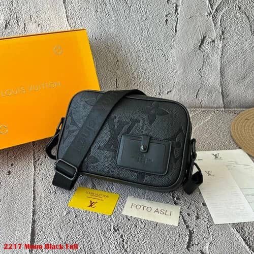 Sac Bandoulière louis vuitton