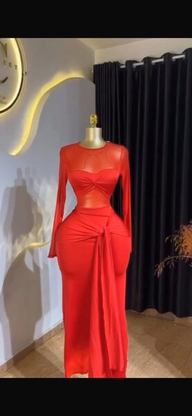 Robe Longue Élegante Rouge