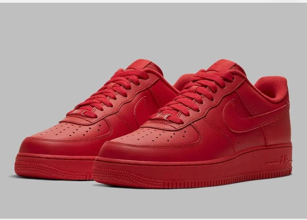 Nike Air Force 1 Rouge