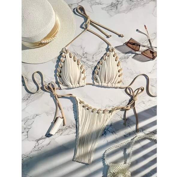 Bikini élégant en crochet