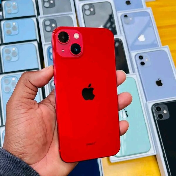 iPhone 13 Apple rouge