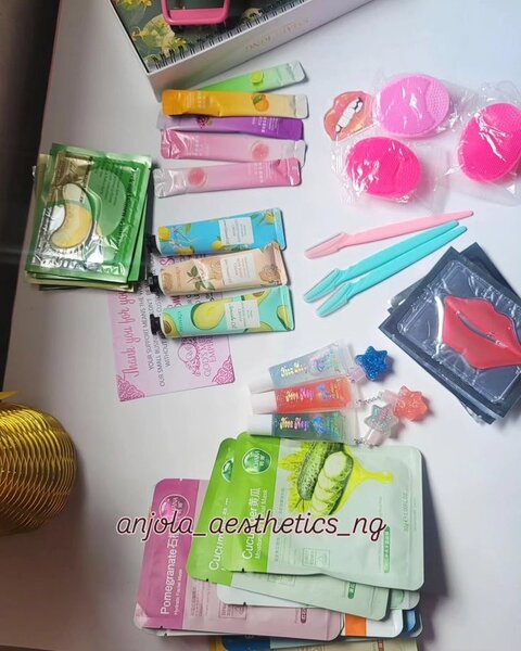 Lot de masques visage et yeux