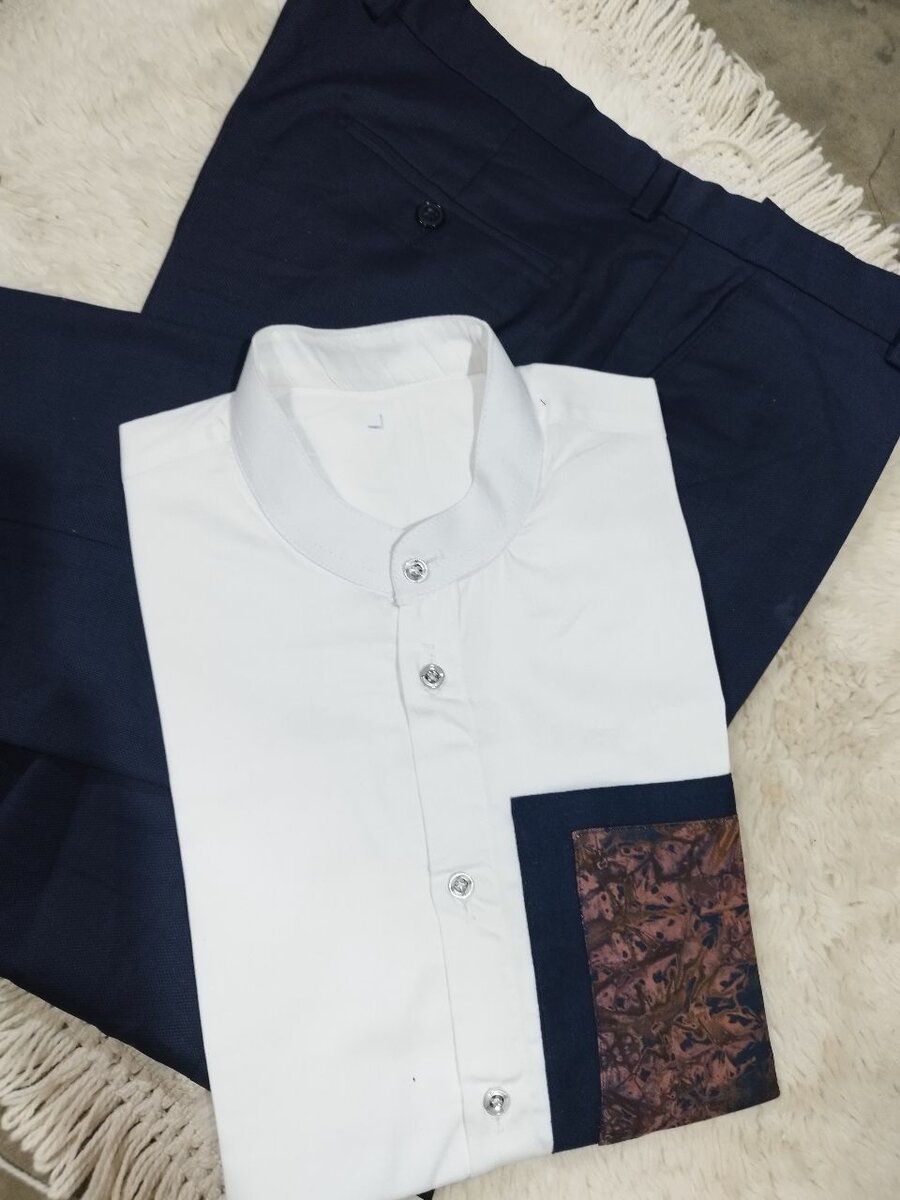 Ensemble chemise et pantalon