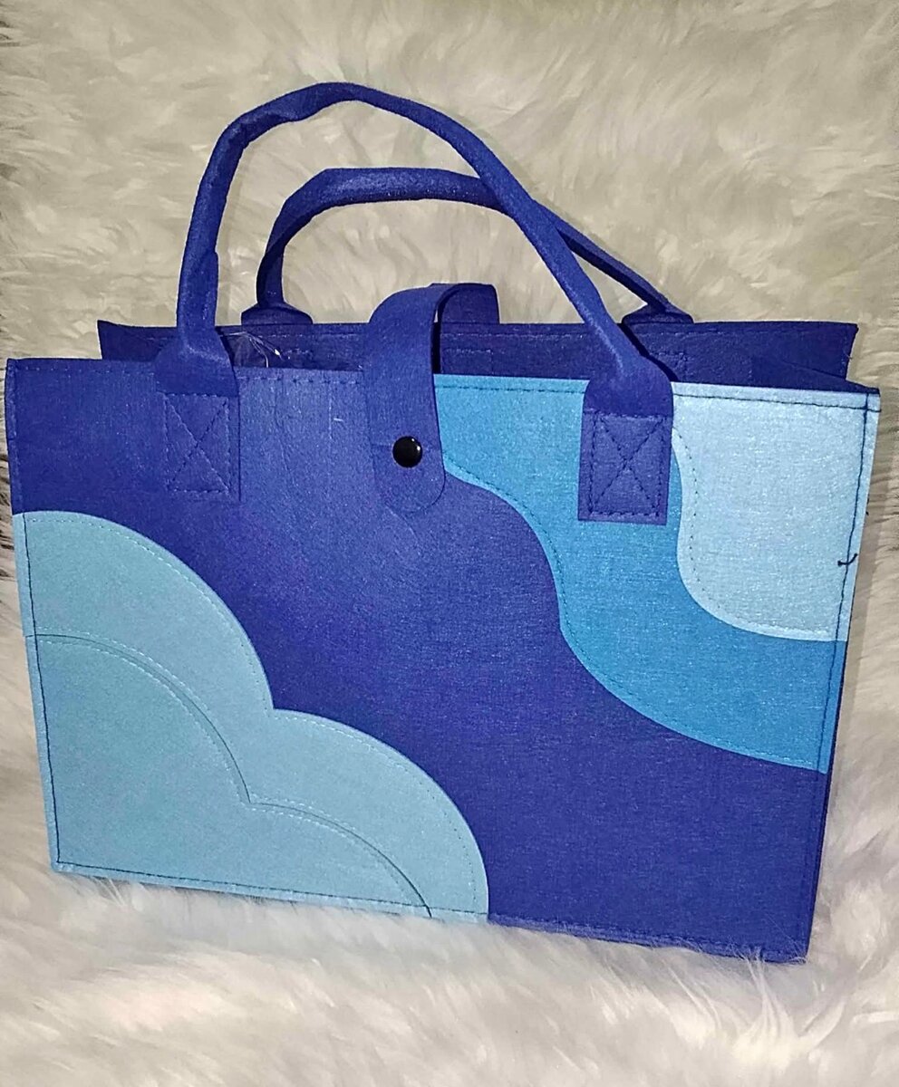 Sac fourre-tout en cuir synthétique