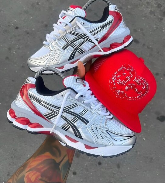 Chaussures Asics Homme