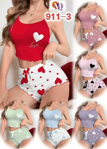 Pyjamas courts en dentelle