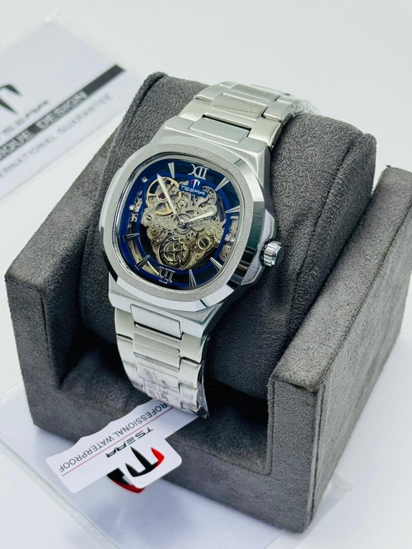 Montre squelette mécanique