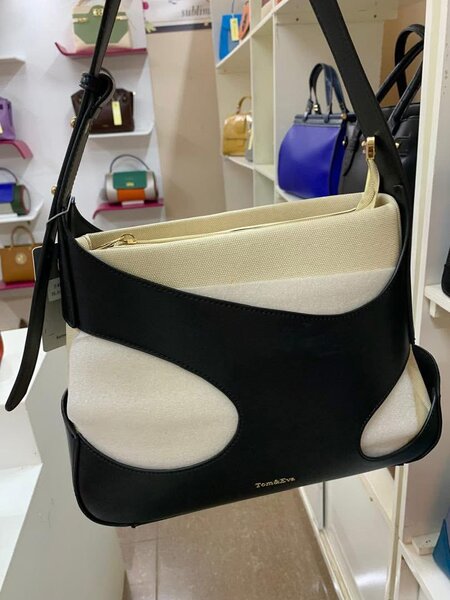 Sac à bandoulière noir et blanc