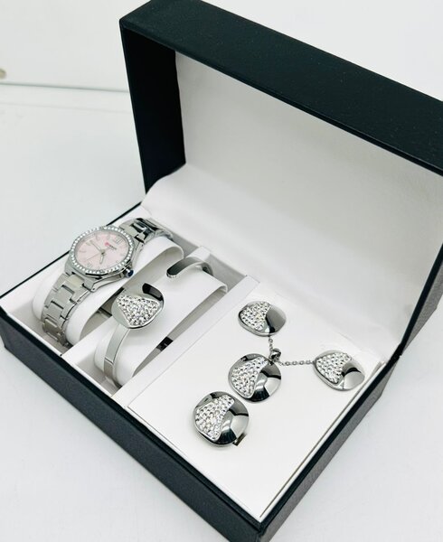 Ensemble Montre et Bijoux Femme