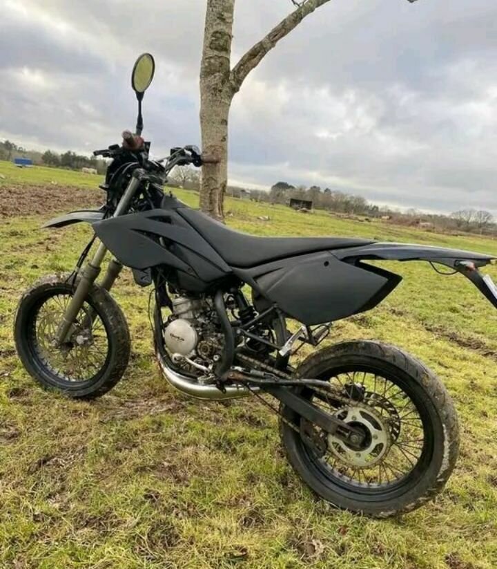 Moto cross enduro noire