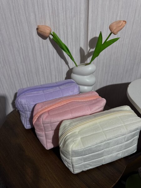 Trousse de maquillage douce