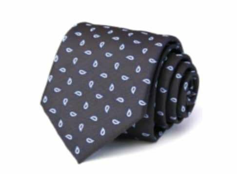 Cravate élégante à motifs