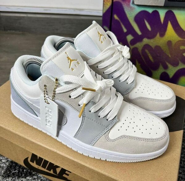 Nike Air Jordan Blanches