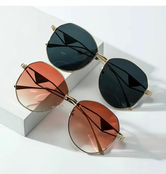 12.k avec le coffre dorigine