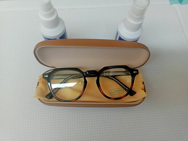 Lunette pour homme et femme