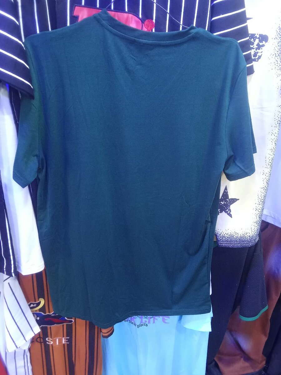 T-shirt verte en coton