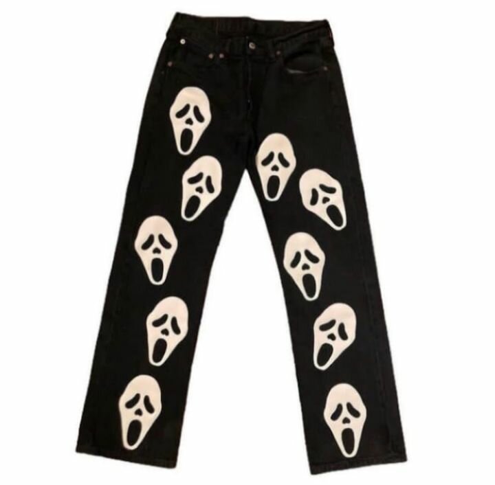 Jeans noirs motifs fantômes