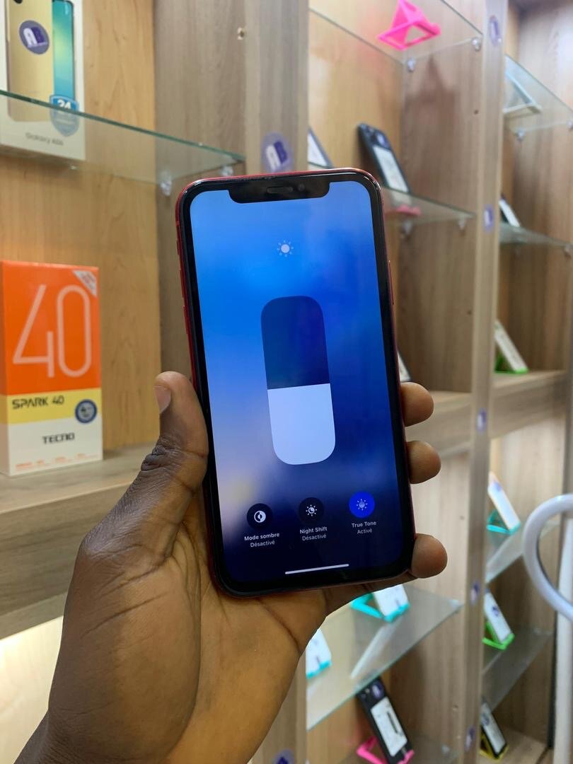 Apple iPhone XR Rouge