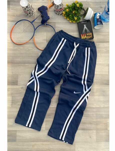 Pantalon de sport Nike bleu