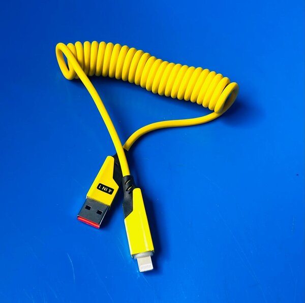 Câble USB Jaune Spirale