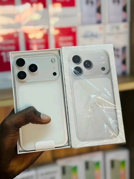 Coque iPhone 15 Pro Max blanc