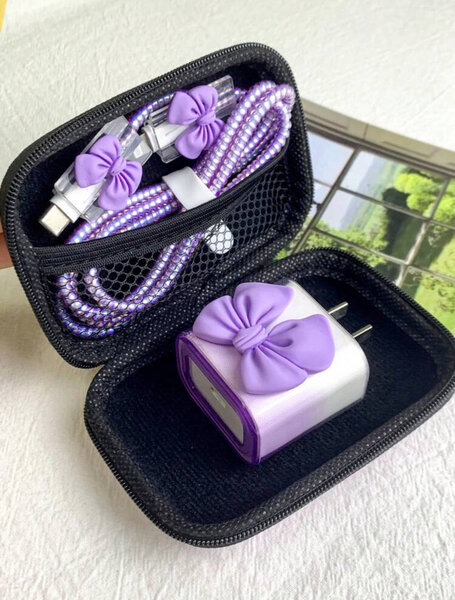 Chargeur USB avec câble et étui de protection