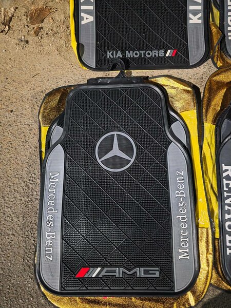 Tapis pour voiture 5 pièces